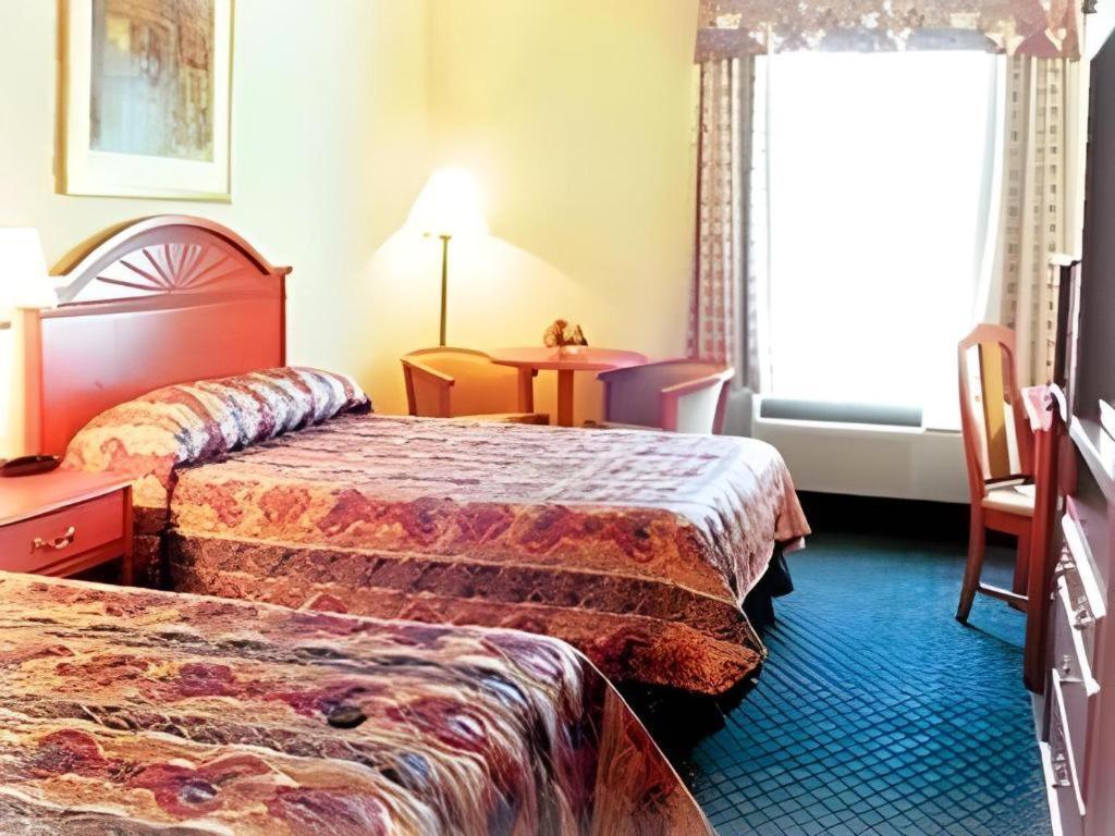 Best Western Plus Executive Inn Toronto Esterno foto