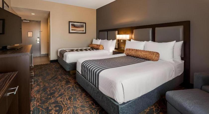 Best Western Plus Executive Inn Toronto Esterno foto