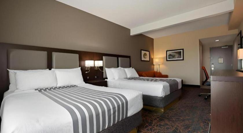Best Western Plus Executive Inn Toronto Esterno foto